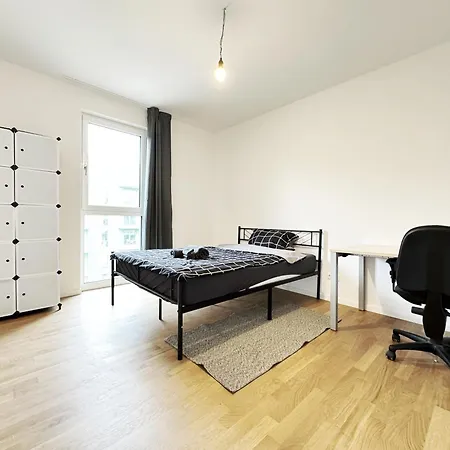 Lägenhet I Spacious 20sqm In Berlin-lichtenberg Berlin